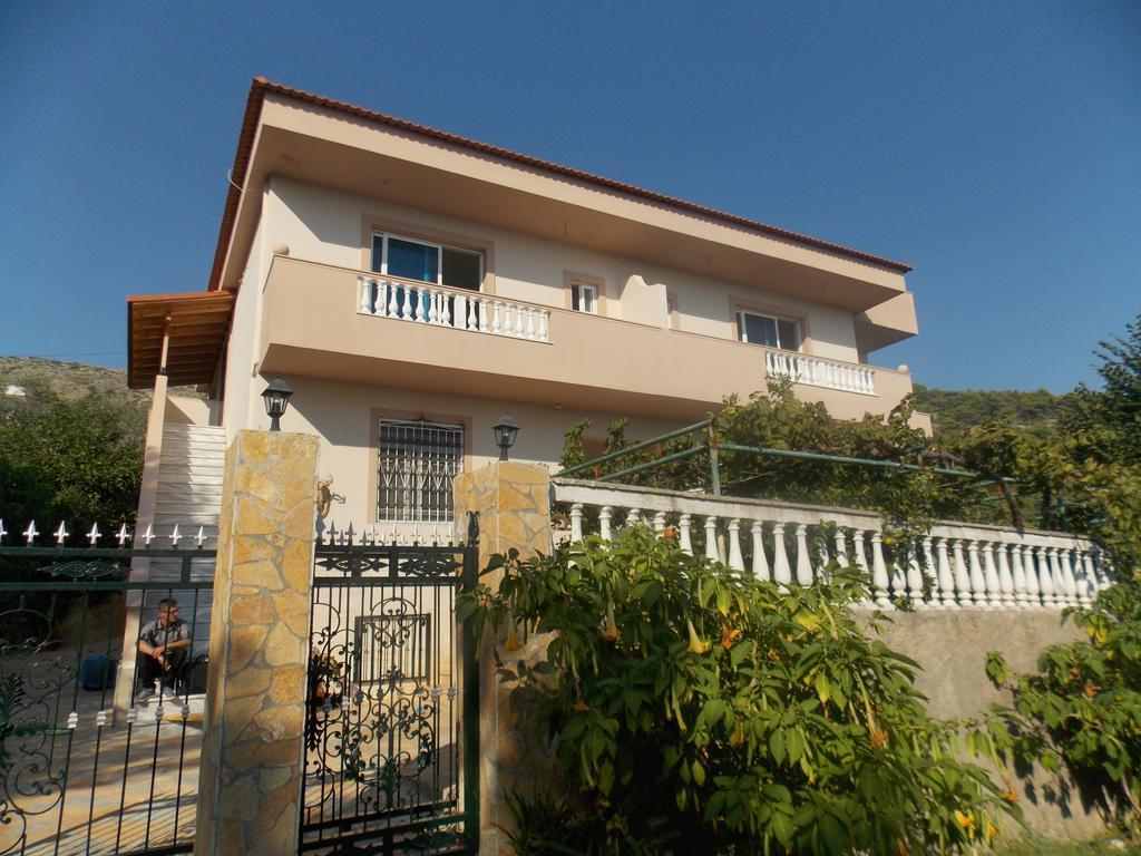 Guest House Vila Bega ซารานเดอ ภายนอก รูปภาพ