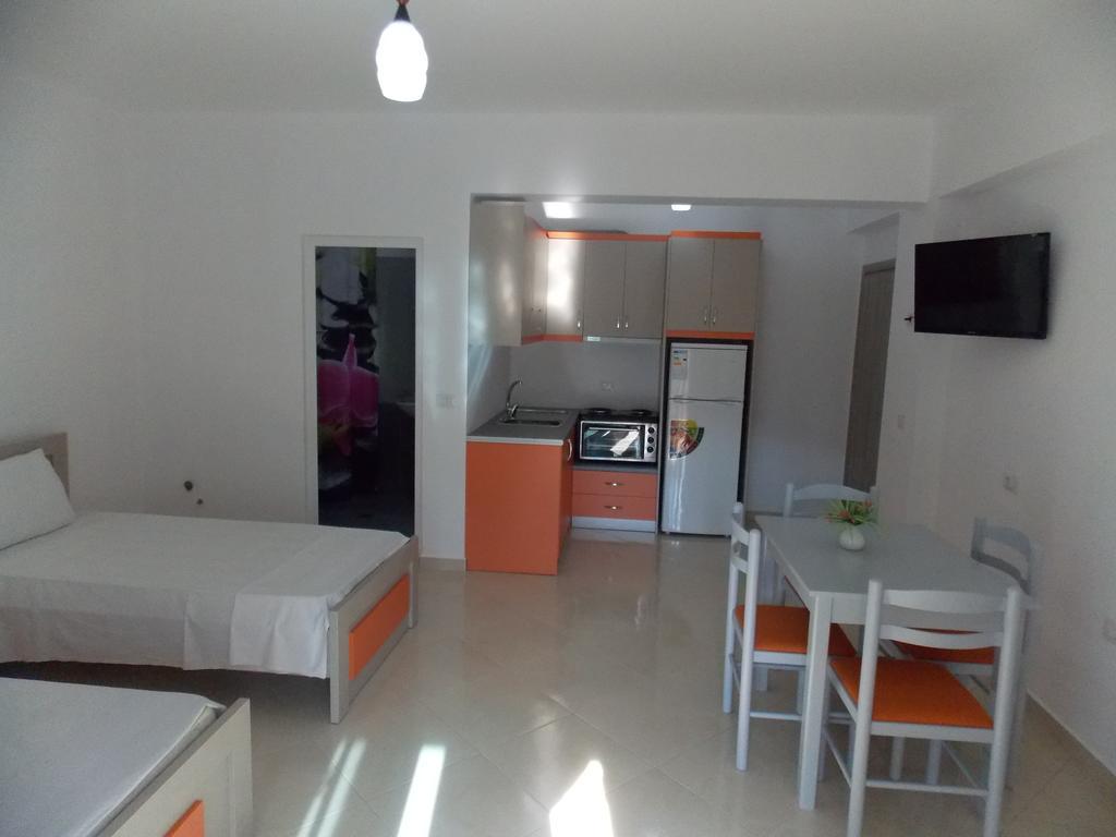 Guest House Vila Bega ซารานเดอ ภายนอก รูปภาพ