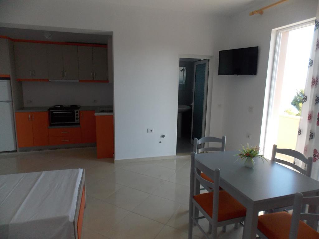 Guest House Vila Bega ซารานเดอ ภายนอก รูปภาพ