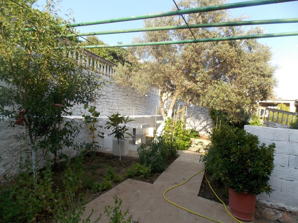 Guest House Vila Bega ซารานเดอ ภายนอก รูปภาพ