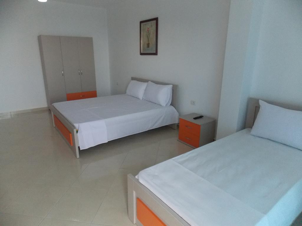 Guest House Vila Bega ซารานเดอ ภายนอก รูปภาพ