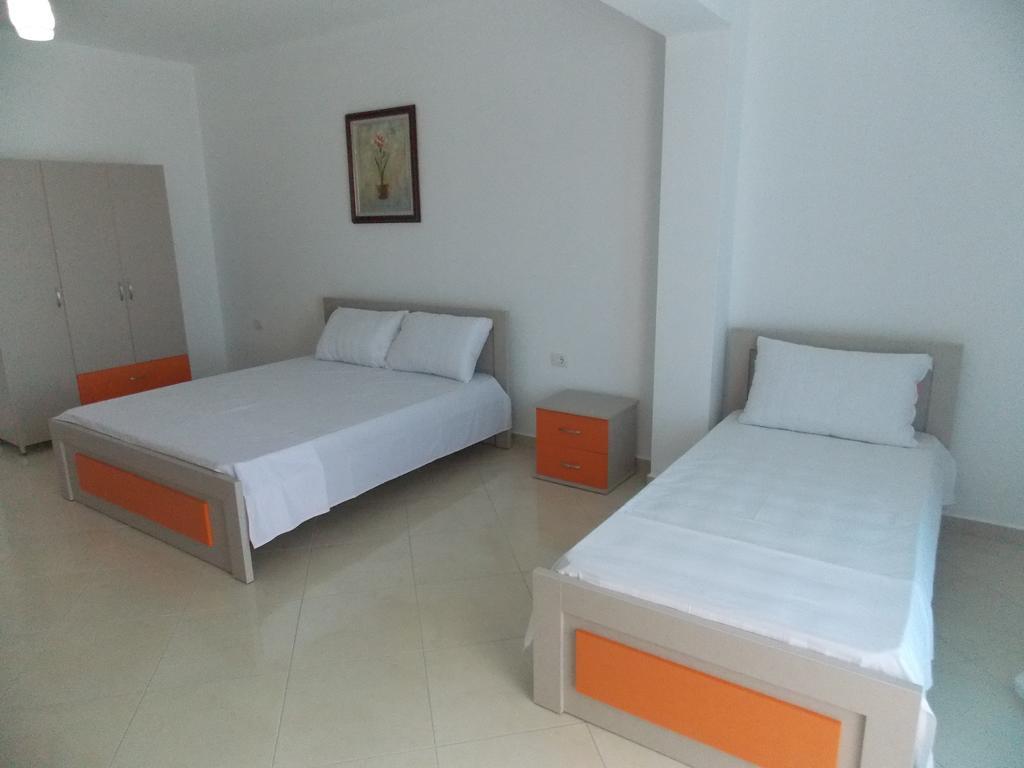 Guest House Vila Bega ซารานเดอ ภายนอก รูปภาพ