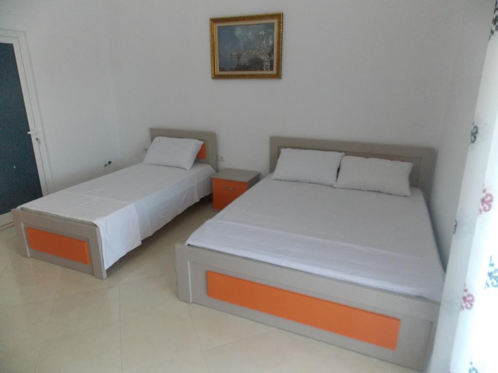 Guest House Vila Bega ซารานเดอ ภายนอก รูปภาพ