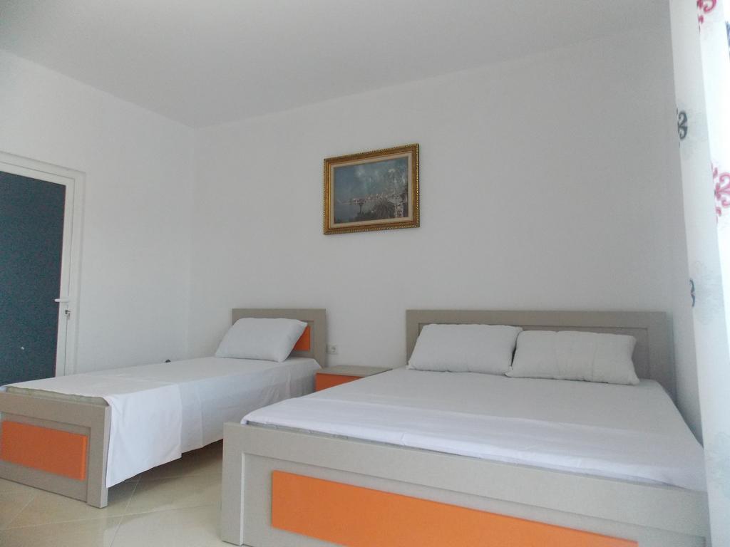 Guest House Vila Bega ซารานเดอ ภายนอก รูปภาพ
